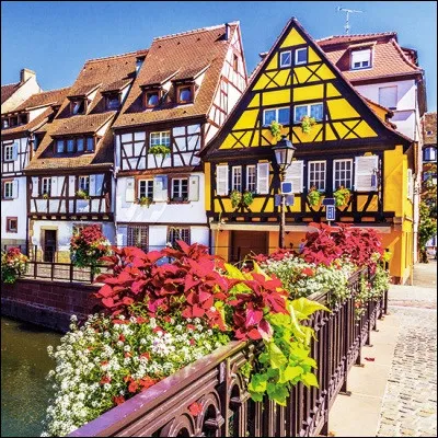 Quelle sainte, invoqu&eacute;e pour les malvoyants et les non-voyants, est la patronne de l�Alsace ?