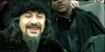 Qui est le directeur de Durmstrang ?