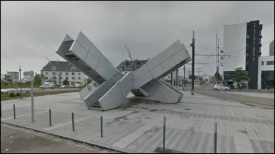 En 2016, ce b&acirc;timent public avait &eacute;t&eacute; d&eacute;sign&eacute; le plus moche de France. Mais tout n'est peut-&ecirc;tre pas &agrave; ...
