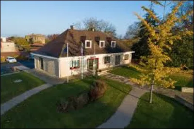 Vendrennes est une commune Vendéenne située en région ...