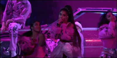 Quel prix a-t-elle gagné aux Billboard Music Awards en 2019 ?