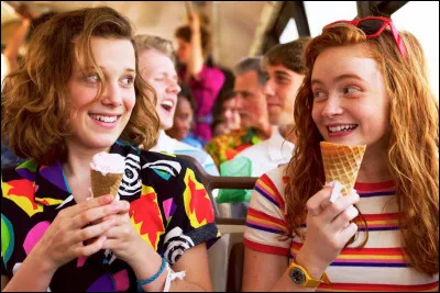 Dans quel épisode de la saison 3 Max et Eleven (Onze) font-elles les magasins ?