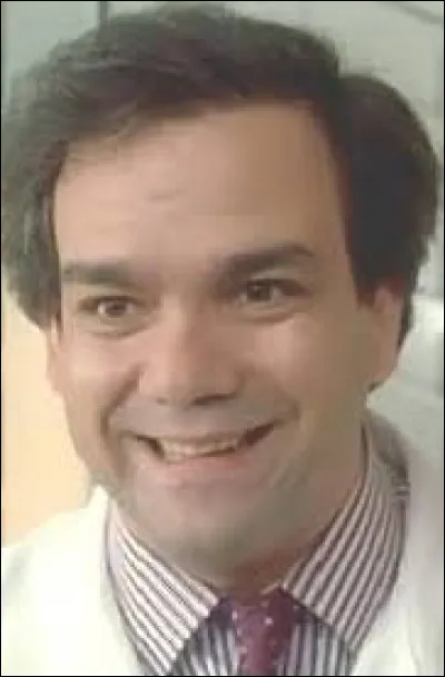 À la fin du film, la nouvelle petite amie de Didier est une...