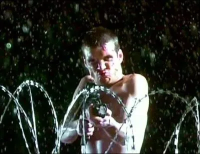 Que fait Jim pour se dbarasser des militaires ?