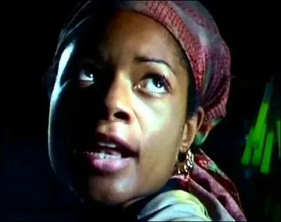 Comment se prnomme cette jeune femme qui aide Jim  survivre dans ce nouveau pays ravag ?