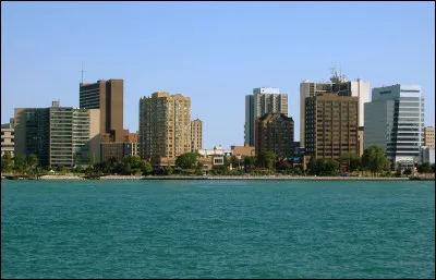 Windsor, 210 000 habitants, est une ville d'...
