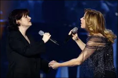 Lara Fabian et son inoubliable duo avec Maurane pour la chanson "Tu es mon autre".
En quelle année Maurane nous a-t-elle quitté ?
