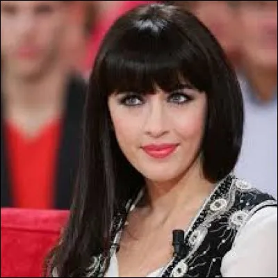 La jolie bretonne Nolwenn Leroy sort son premier tube "Cassé" en 2003.
Quel télécrochet musical a-t-elle remporté en 2002 ?
