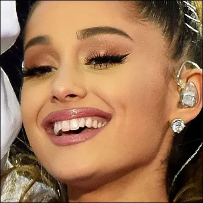 Qui ne souhaiter pas que Ariana joue dans "Wicker" ?