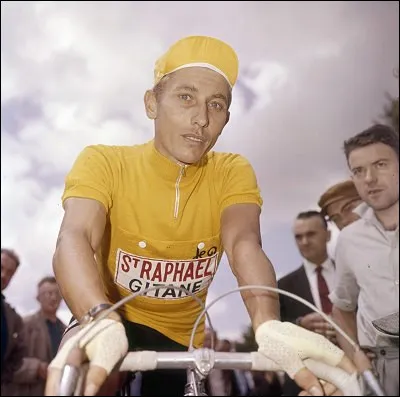 Sport : combien de fois Jacques Anquetil a-t-il gagné le Tour de France ?