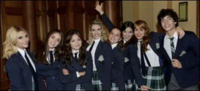 Dans quelle école va Luna ?