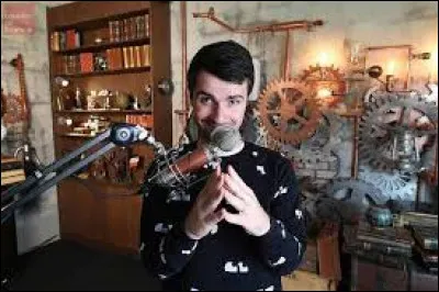 Le vrai prénom du youtubeur Amixem est-il Maxime ?