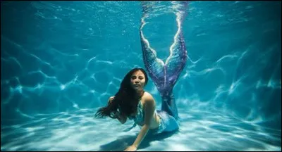 Quelle nageuse française a-t-on surnommé "la sirène de Melun" ?