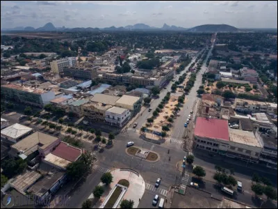 Nampula, 750 000 habitants, est une ville d'...