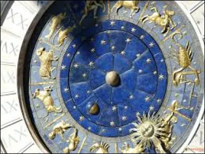 Dans quelle ville européenne peut-on admirer cette magnifique horloge ?