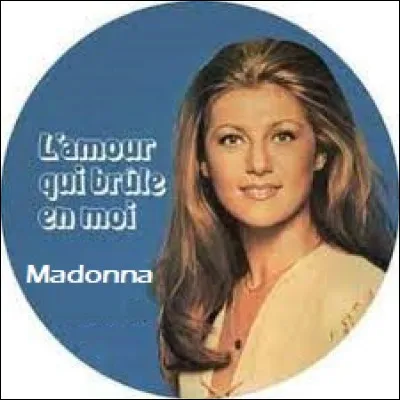 À quelle chanteuse doit-on l'album "L'Amour qui brûle en moi" ?