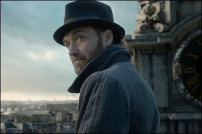 Quand est né Dumbledore ?