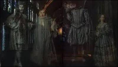 Comment se nomment les 4 fantômes de Poudlard ?