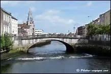 Quel prnom fminin est le titre d'une chanson du groupe The Fureys ?