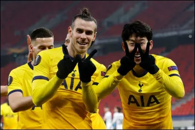 Qui a dit ça : "Les Anglais ont inventé le foot, les Français l'ont organisé, les Italiens le mettent en scène." ?