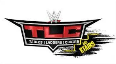 Maintenant des questions sur TLC 2014.
1re question : Quel catcheur a affronté John Cena ?