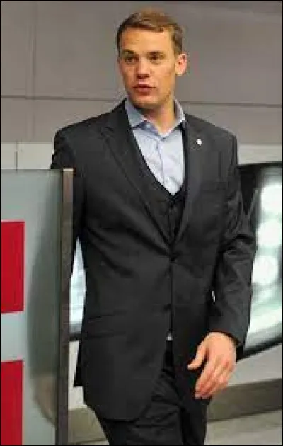 Quel sport Neuer exerce-t-il ?