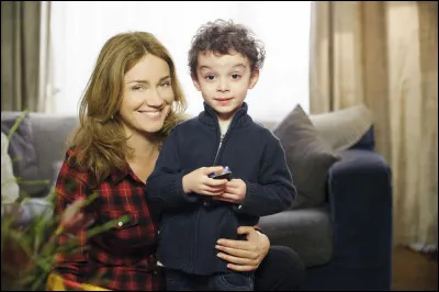 Quel est le pr&eacute;nom du fils d'Alice Nevers ?