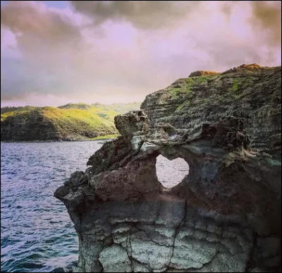 En voilà un joli cur de pierre, non ?