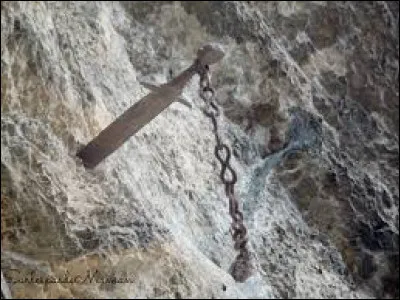 Quel &eacute;tait le nom de l'&eacute;p&eacute;e de Roland ?