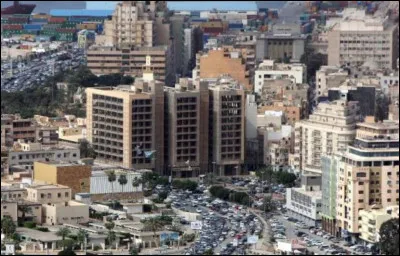 Benghazi, 650 000 habitants, est une ville d'...