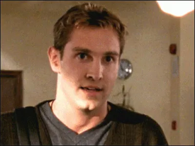 S1E5 : Qui est réellement Owen ?