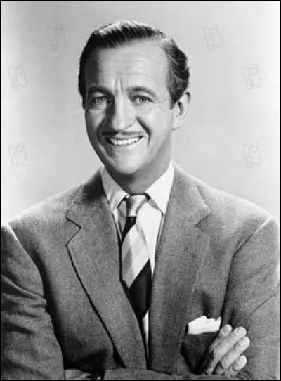 Cet acteur a joué dans "Le Tour du monde en quatre-vingts jours", "Les Canons de Navarone", "Les 55 Jours de Pékin" : c'est ... Niven.