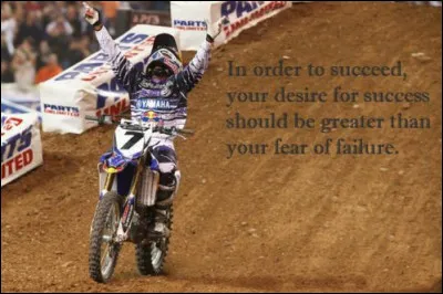 Combien de titres a James Stewart en SX 450 ?