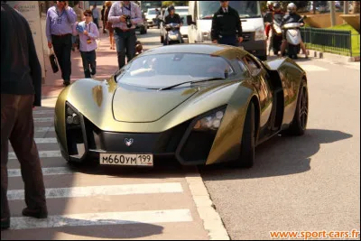 Quel est cette supercar russe ?