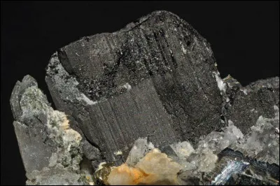 Quel est le symbole du tungstène ?