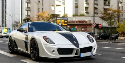 À quel footballeur appartient cette Ferrari 599 Stallone by Mansory ?