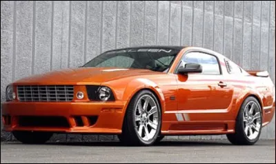 À quelle légende du cinéma américain appartient cette Saleen Mustang S281 Extreme ?
