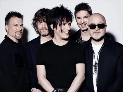 Lequel de ces titres fait partie du répertoire du groupe Indochine ?
