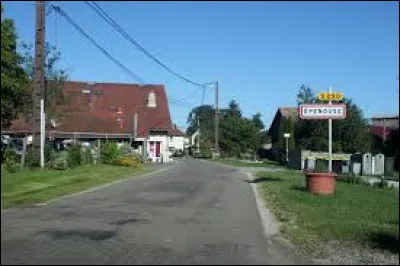 Nous sommes dans le Doubs à l'entrée d'Épenouse. Nous sommes dans l'ex région ...