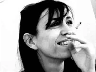 -"T'as les clefs de la voiture ?"
-"Oui : ... à faire et on y va !"