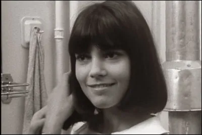 -" Moi, j'aime bien [...]"
-"Oui, mais depuis Pandi-Panda, elle n'a plus fait grand-chose !"
[Quel(s) est/sont le(s) mot(s) manquant(s) ?]