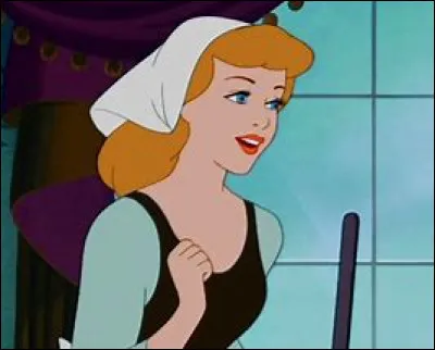 À quelle heure rentre-t-elle ?