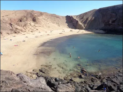 La bru désigne la belle-fille, mais "Bru" est également une marque. Quel produit est commercialisé sous cette marque ?