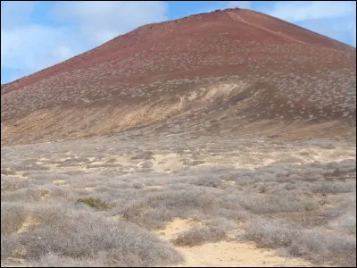 Selon les paroles d'un titre paru en 2012, Céline Dion voudrait "décrocher la Lune" et même "sauver la Terre" mais, avant tout, à qui voudrait-elle parler ?
