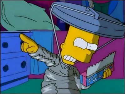 Par qui Bart pense-t-il être espionné lorsqu'il commence à prendre de la Focusine ?