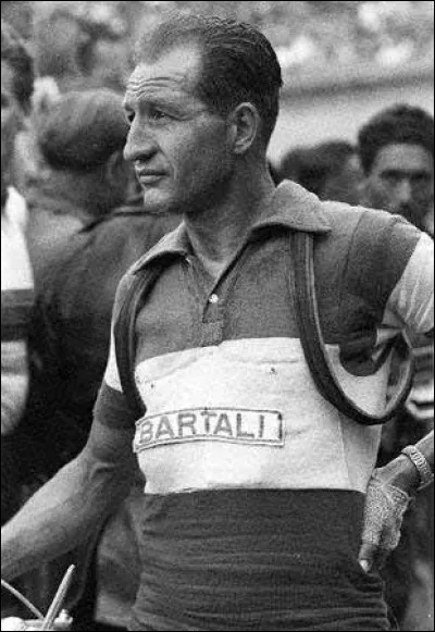 Ce coureur cycliste, vainqueur de Trois Tours d'Italie, ainsi que deux Tours de France à dix ans d'intervalle, en 1938 et 1948, c'est ... Bartali.