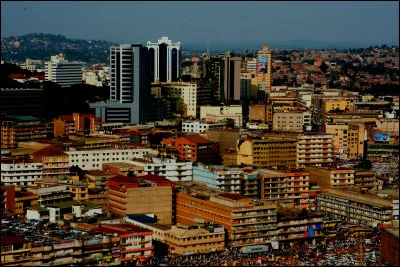 Kampala, 1,5 million d'habitants, est une ville d'...