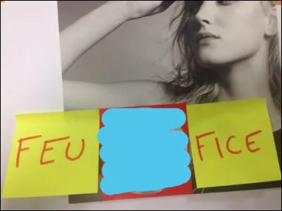 Est-ce pour parler de votre carte bleue ?