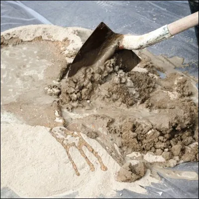 Quelle machine sert &agrave; malaxer les constituants du mortier ?