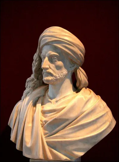 Ah j'oubliais ! Pour connaître son nom, prenez les initiales des 11 premières questions, et vous obtenez ...